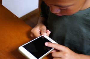 浮気調査のご相談&お見積もり【浮気だけでも大変なのに・・・】